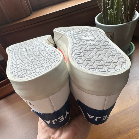 Veja EXCELLENT Campo White Fluo leather sneaker navy/orange best seller -6 - Picture 10 of 13